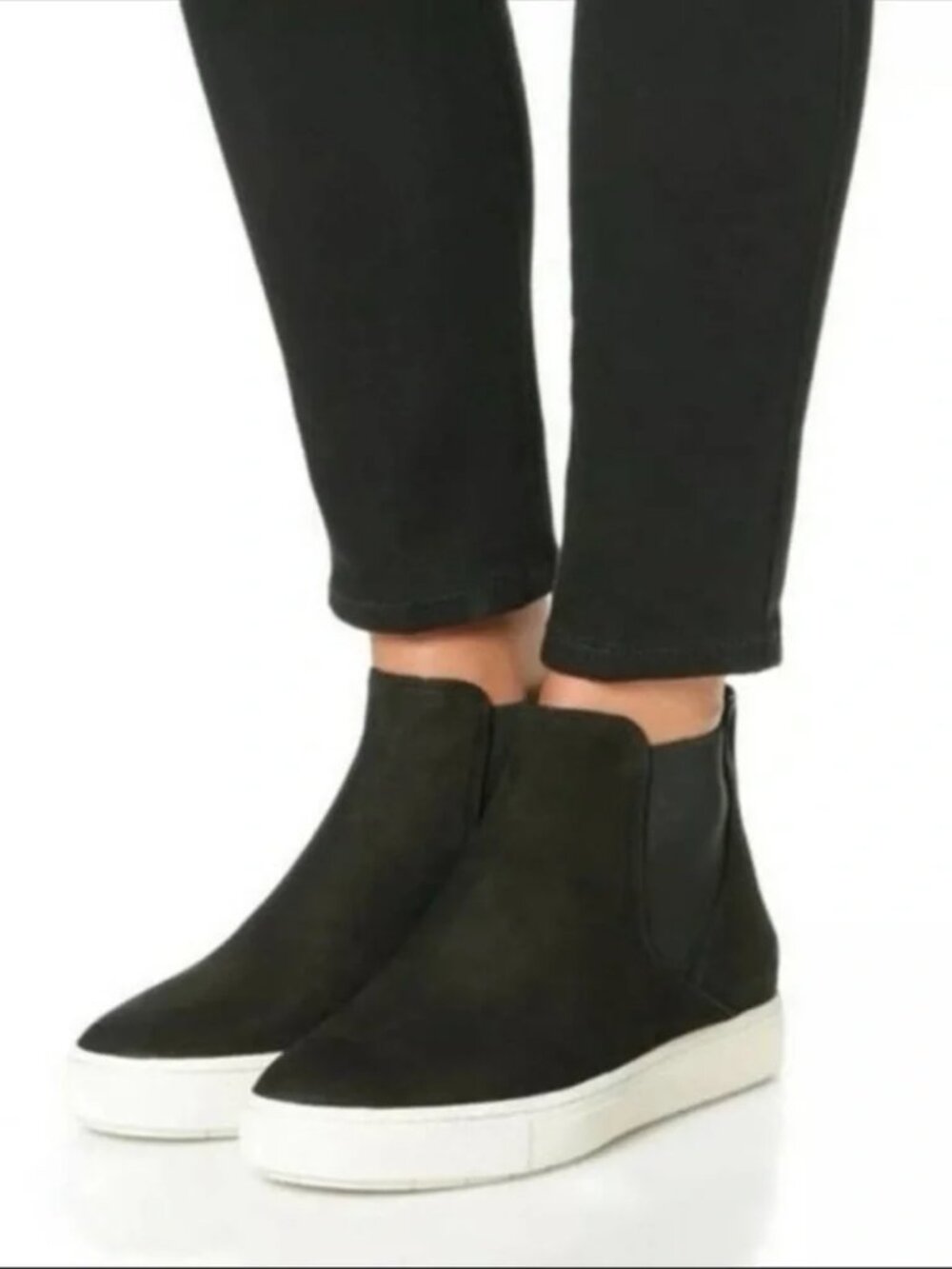 EUC Vince "Newlyn" Black Suede High-Top Sneaker Boots Size 9